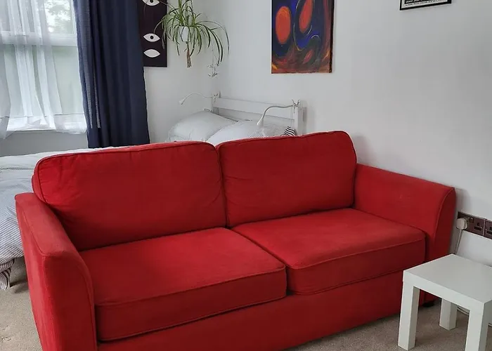 Casita In The Garden * 利兹